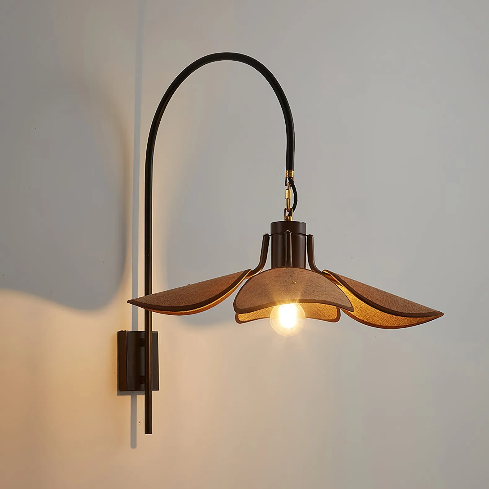 Retro Wabi-Sabi Style Petal Bloom Wall Lamp KL573