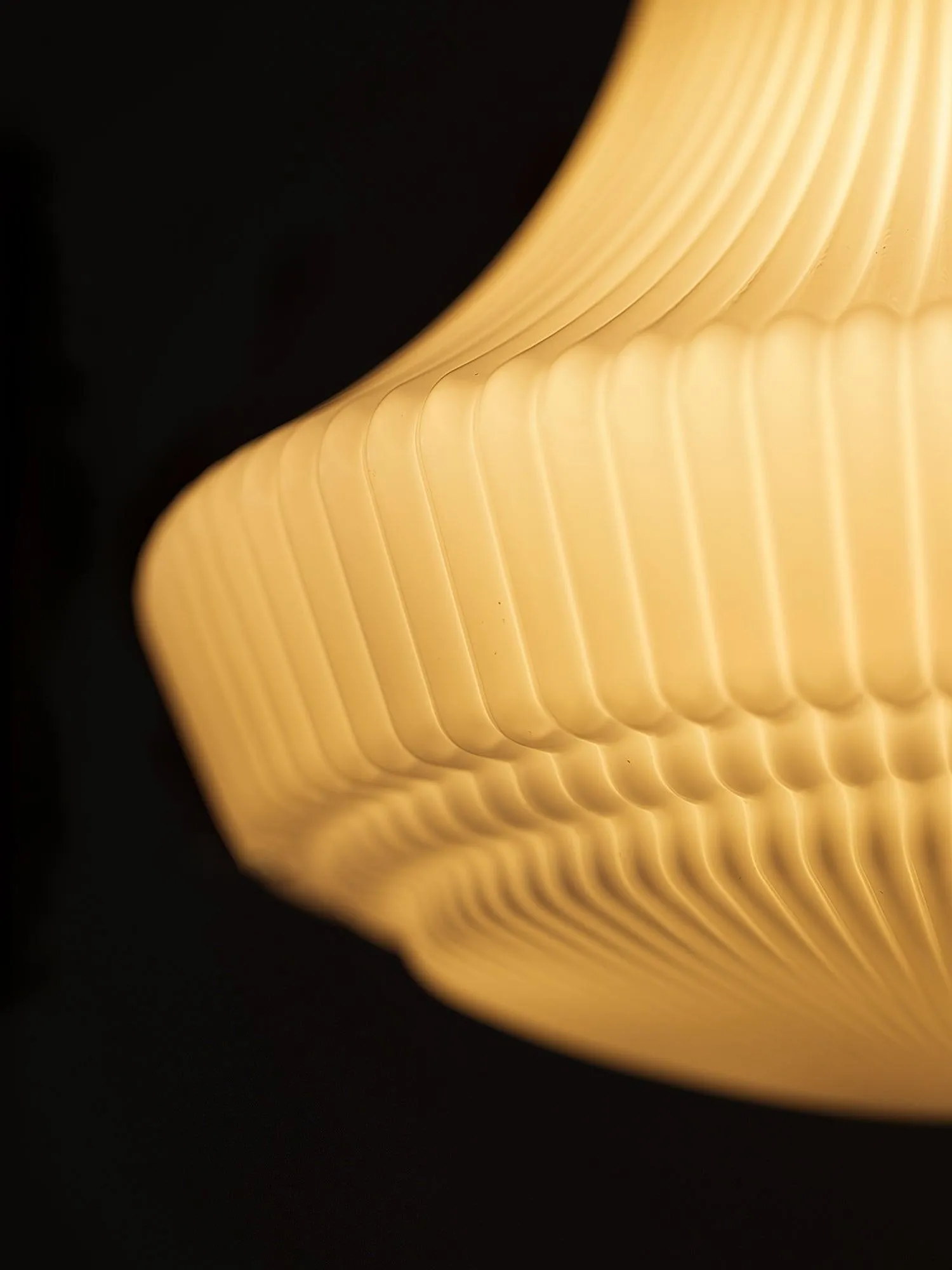 Classical Brass Alabaster Glass Pendant Lamp KL646