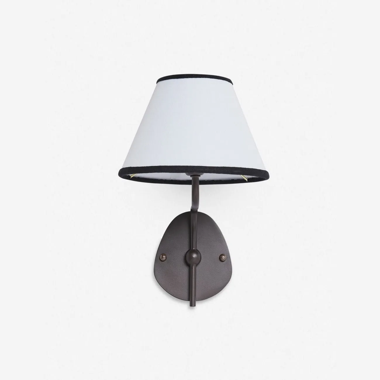 Kulo Classic Brass Wall Lamp – Modern Fabric Shade Wall Sconce for Bedroom or Hallway KL1533