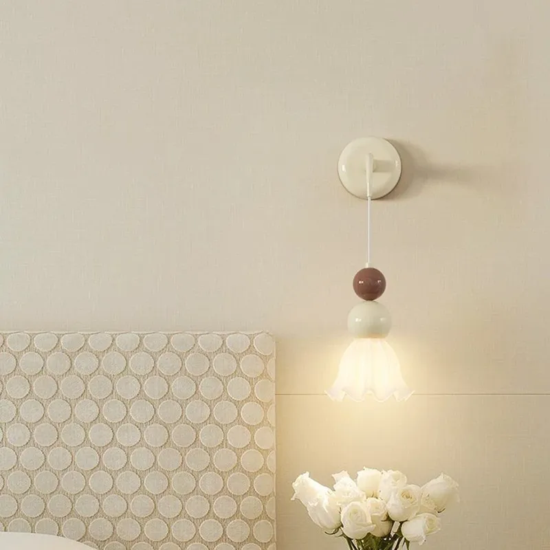 French Style Ice Cream Globe Wall Light KL134