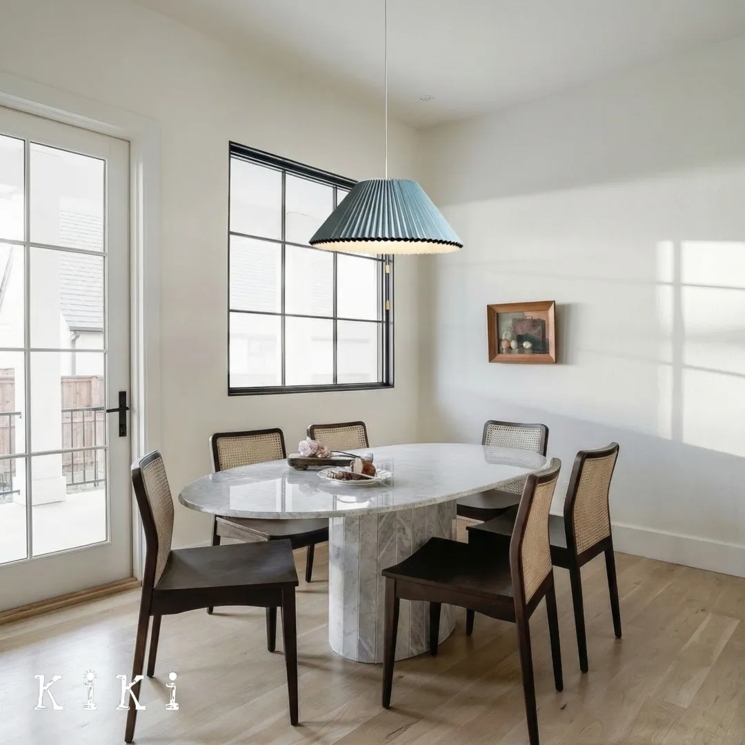 Méduse Flexible Sculptural Pendant Lamp - Contemporary Hanging Light for Interior Spaces