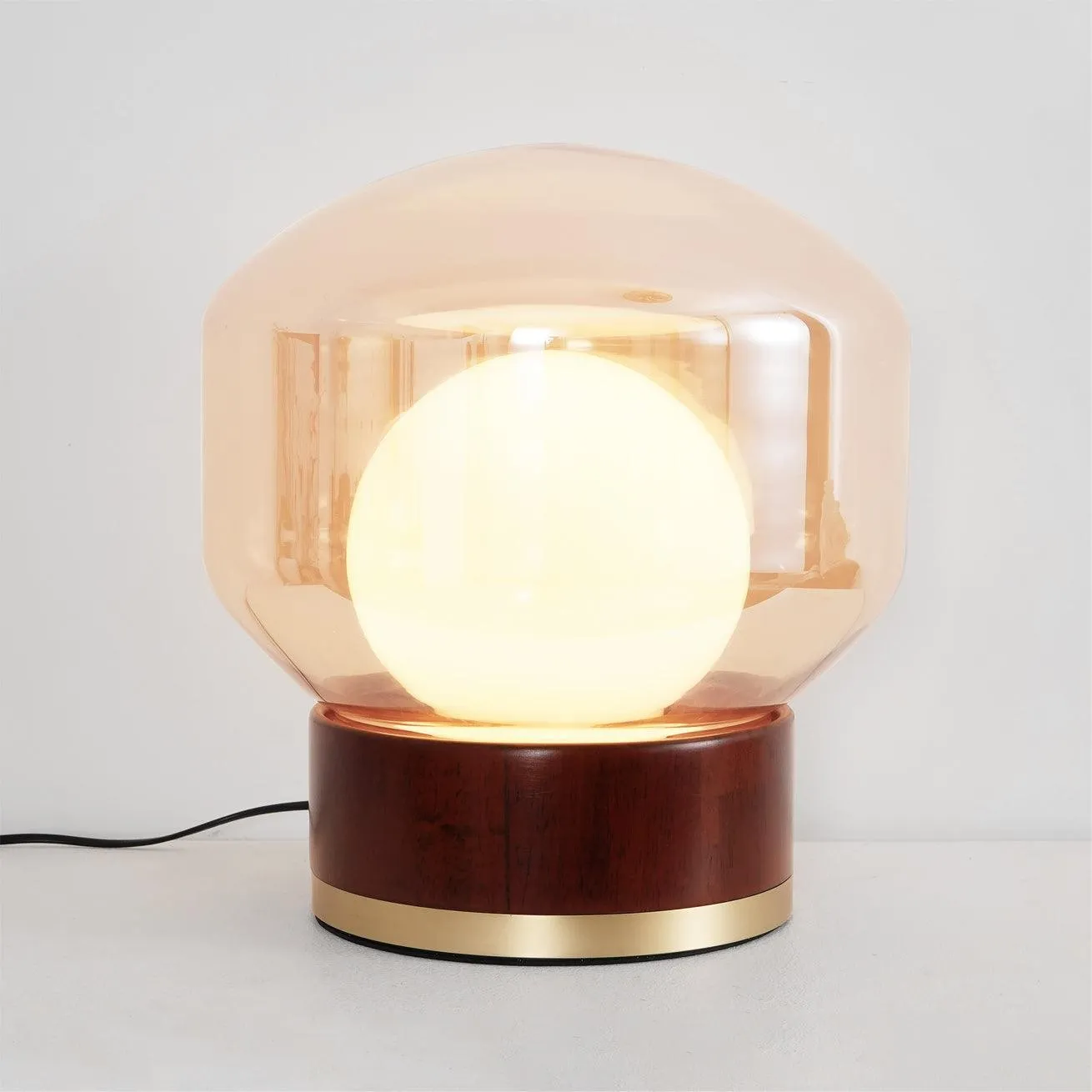Simple Creative Wood Orb Table Lamp KL615