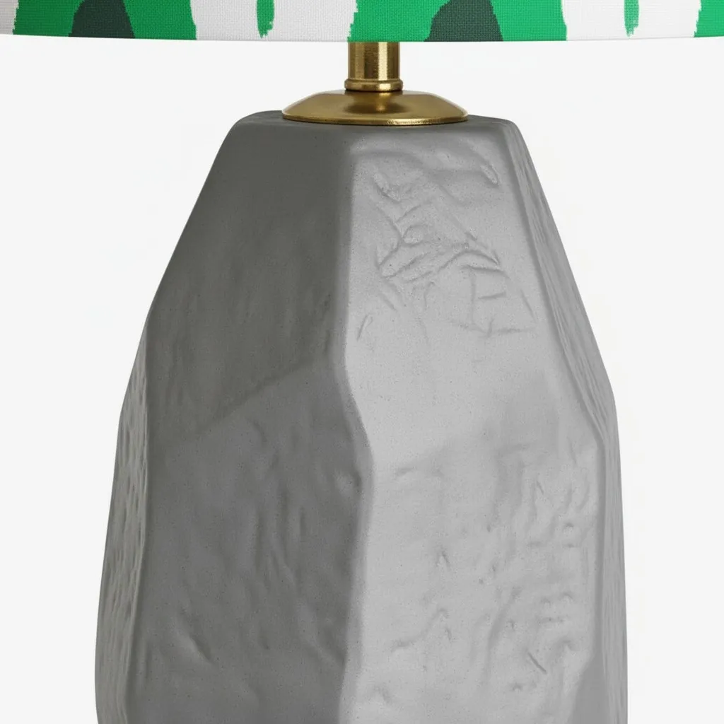 Arivane Artistic Ceramic Table Lamp - Modern Decorative Lighting for Bedroom or Office KL2341