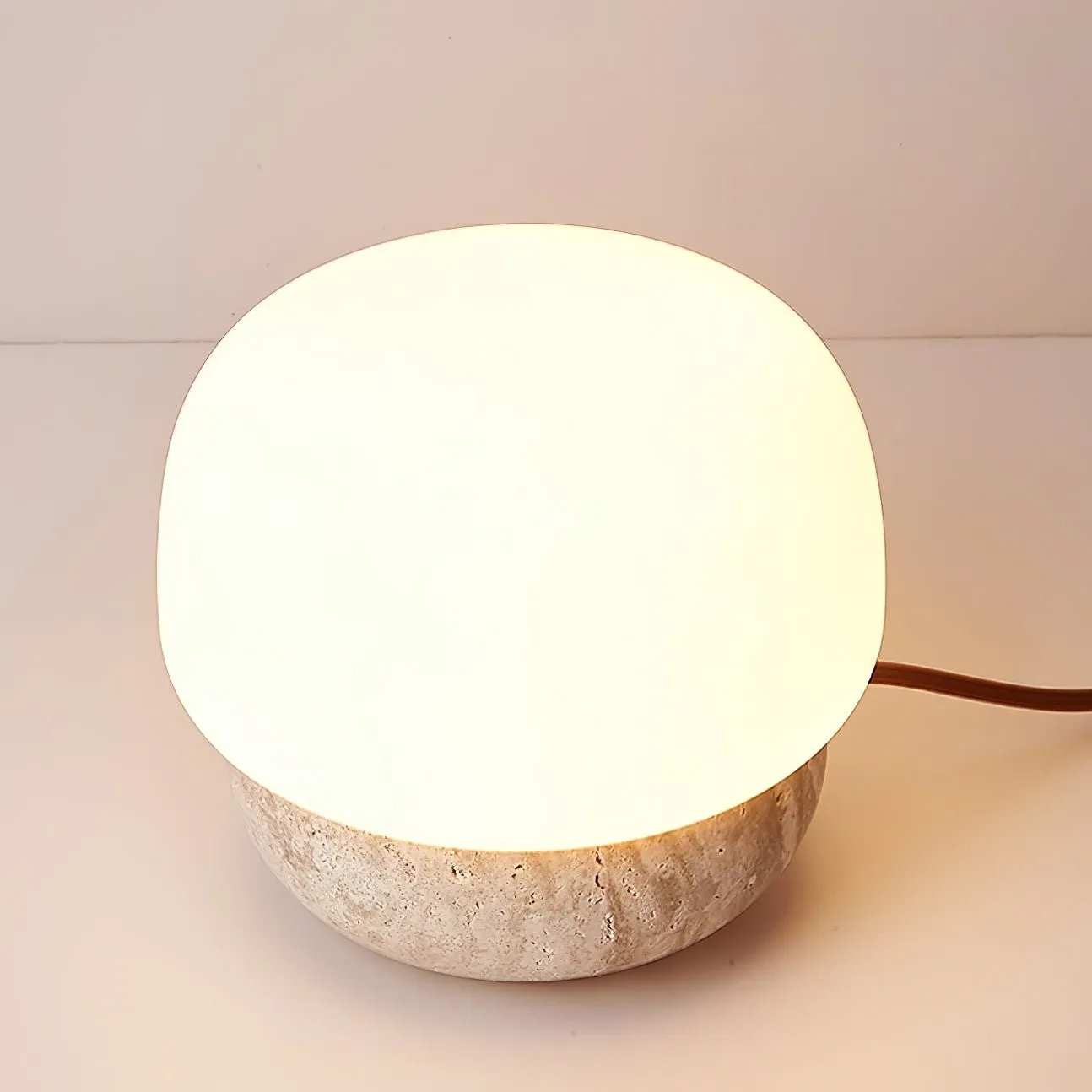 Nordic Style Round Travertine Table Lamp KL344