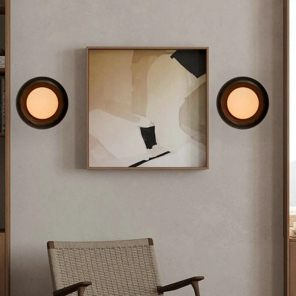Elegant Glazed Ceramic Wall Sconce – Indoor & Outdoor Use KL1105