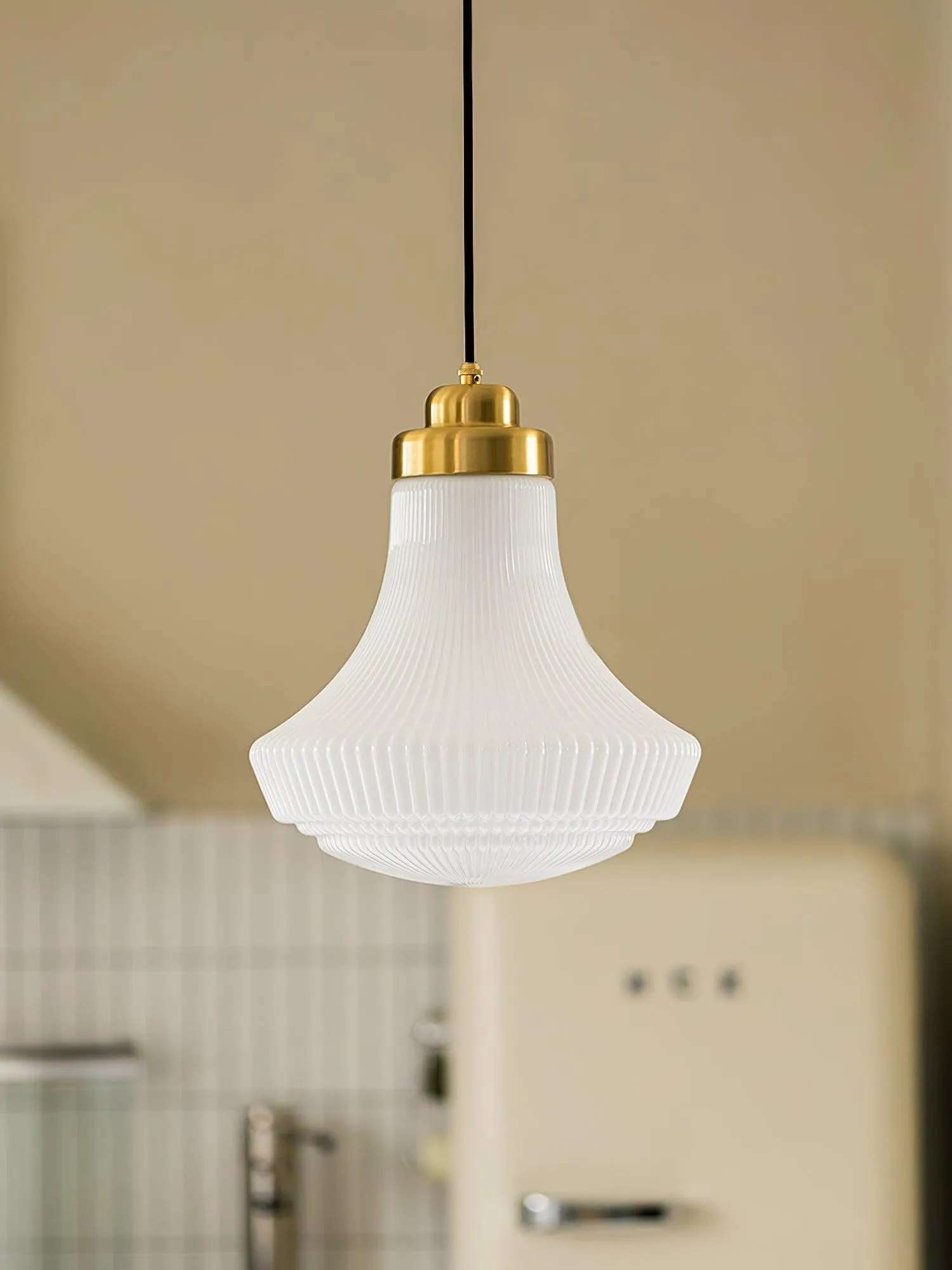 Classical Brass Alabaster Glass Pendant Lamp KL646