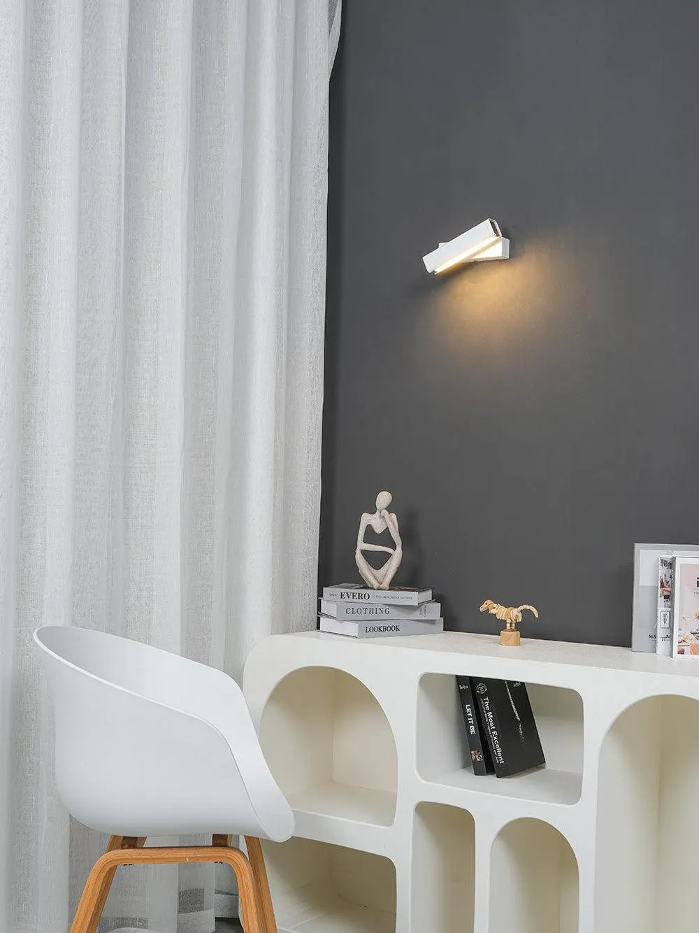 Nordic Art Bedroom Wall Lamp KL528