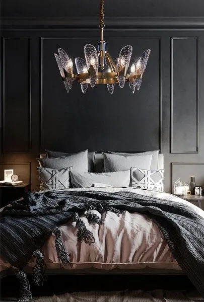Modern Cystal Chandelier/Brass