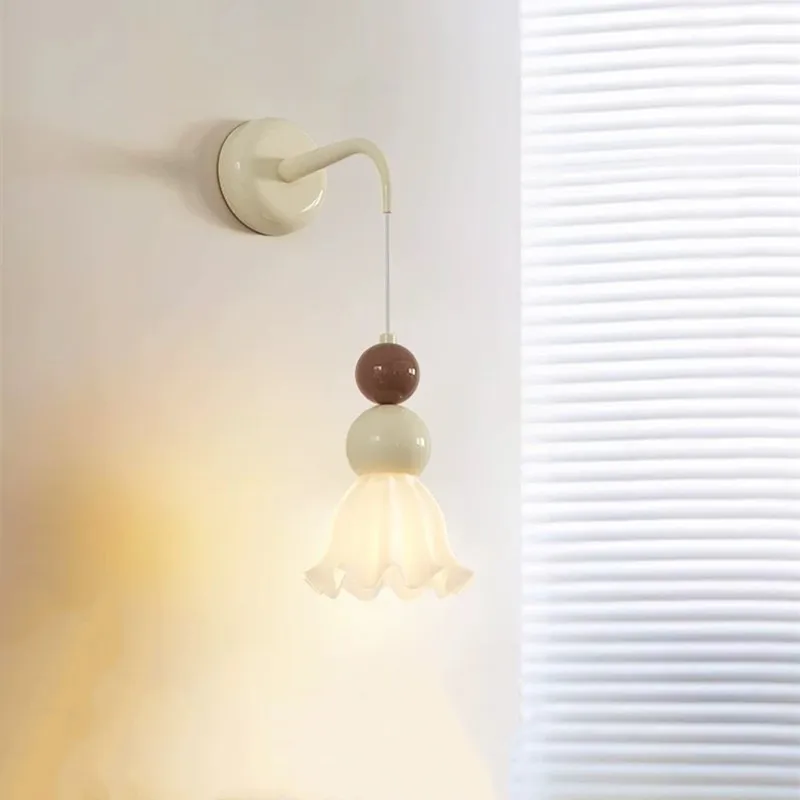 French Style Ice Cream Globe Wall Light KL134