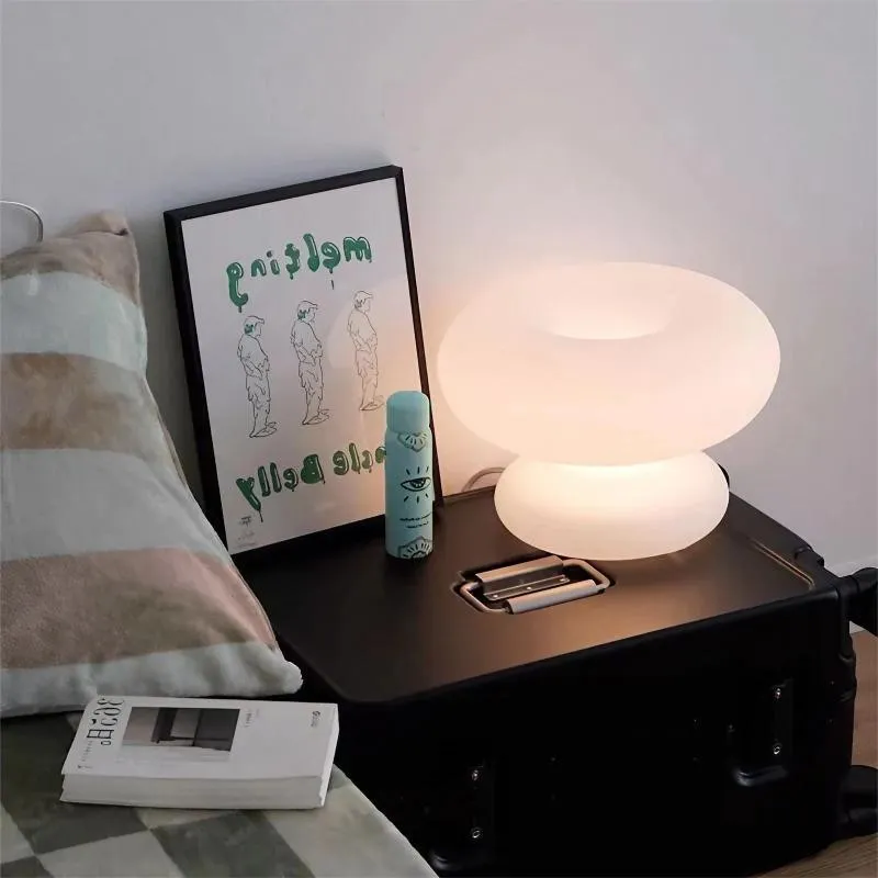 Bauhaus Design White Mushroom Table Lamp KL16