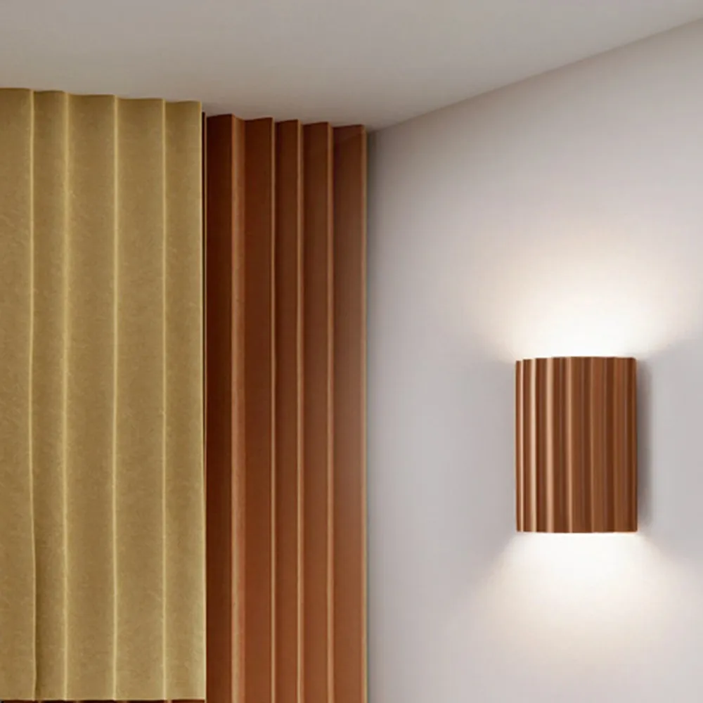 Textured Resin Wall Lamp - Contemporary Style Light for Bedroom or Hallway KL60