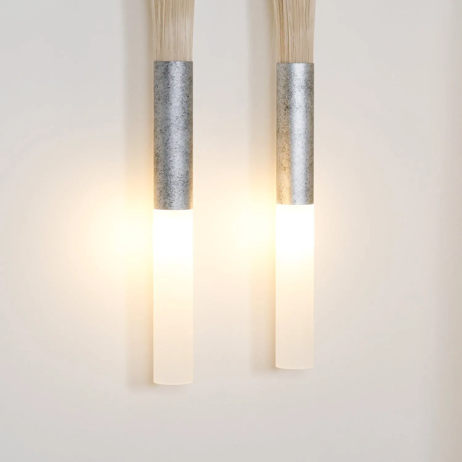 Elegant Horsehair U-Shaped Wall Light KL901