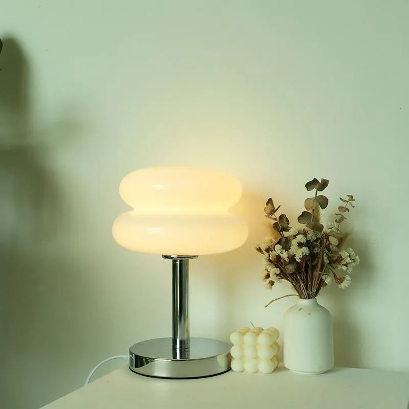 Bauhaus Wire Switch Stained Glass Table Lamp K19