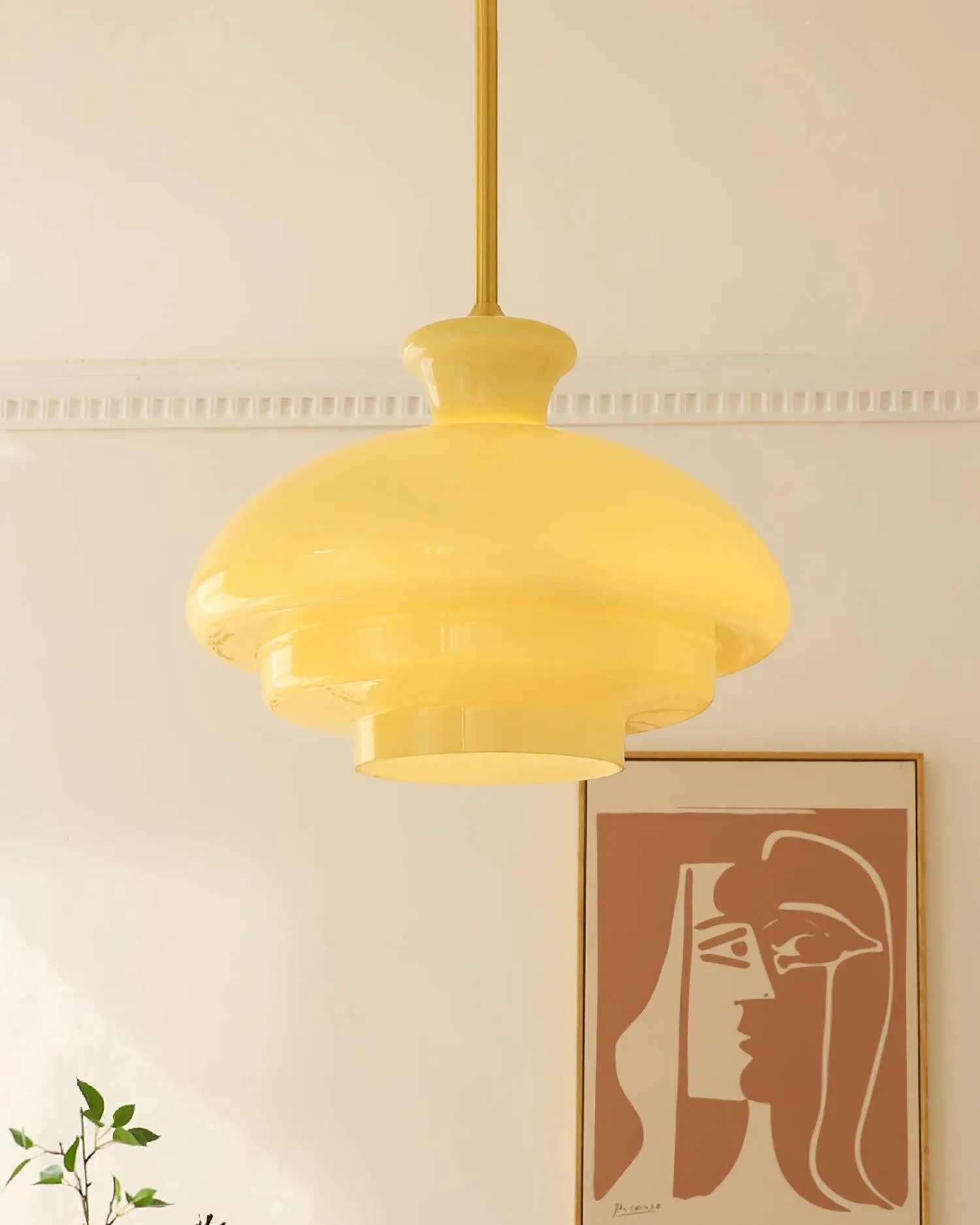 Round Yellow Stylish Simple Glass Pendant Lamp KL558