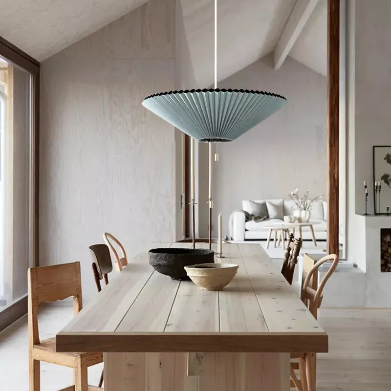 Méduse Flexible Sculptural Pendant Lamp - Contemporary Hanging Light for Interior Spaces