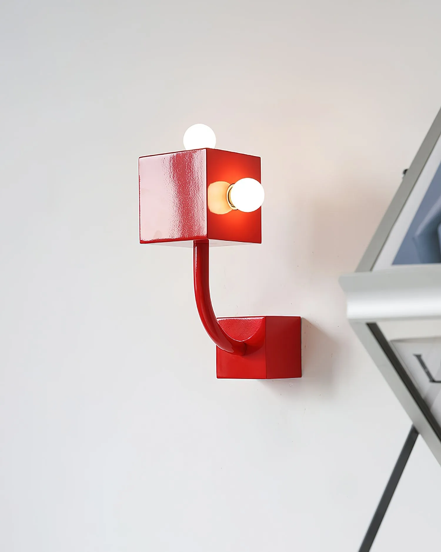 Red Cube Metal Wall Lamp KL602