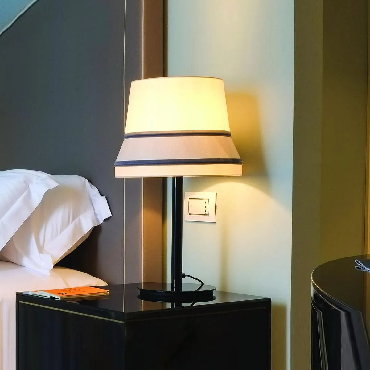 Audrey Contardi Table Lamp D460