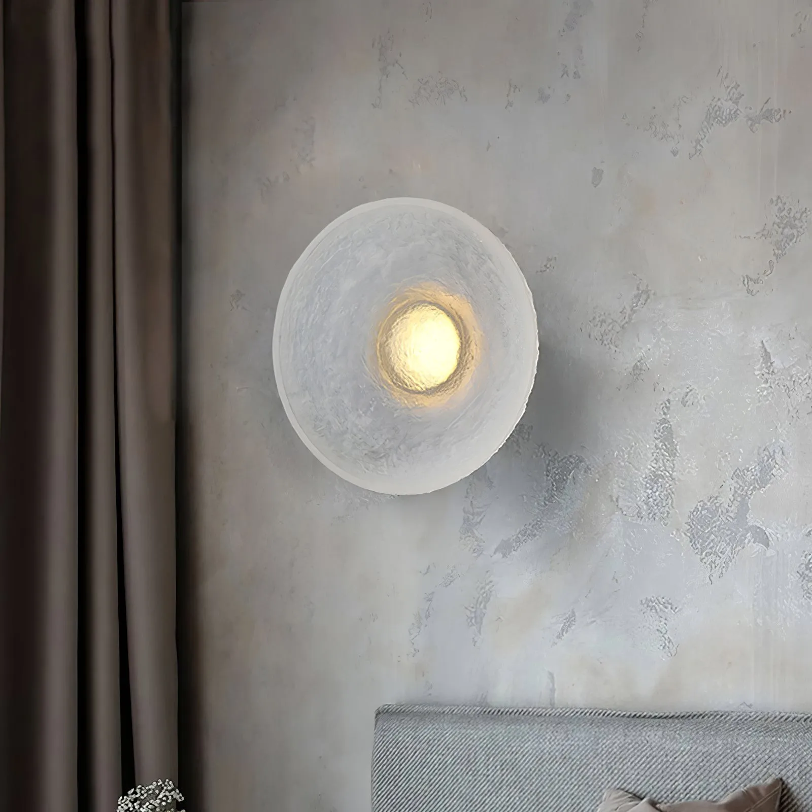 Eclipse Resin Wall Lamp KL1012