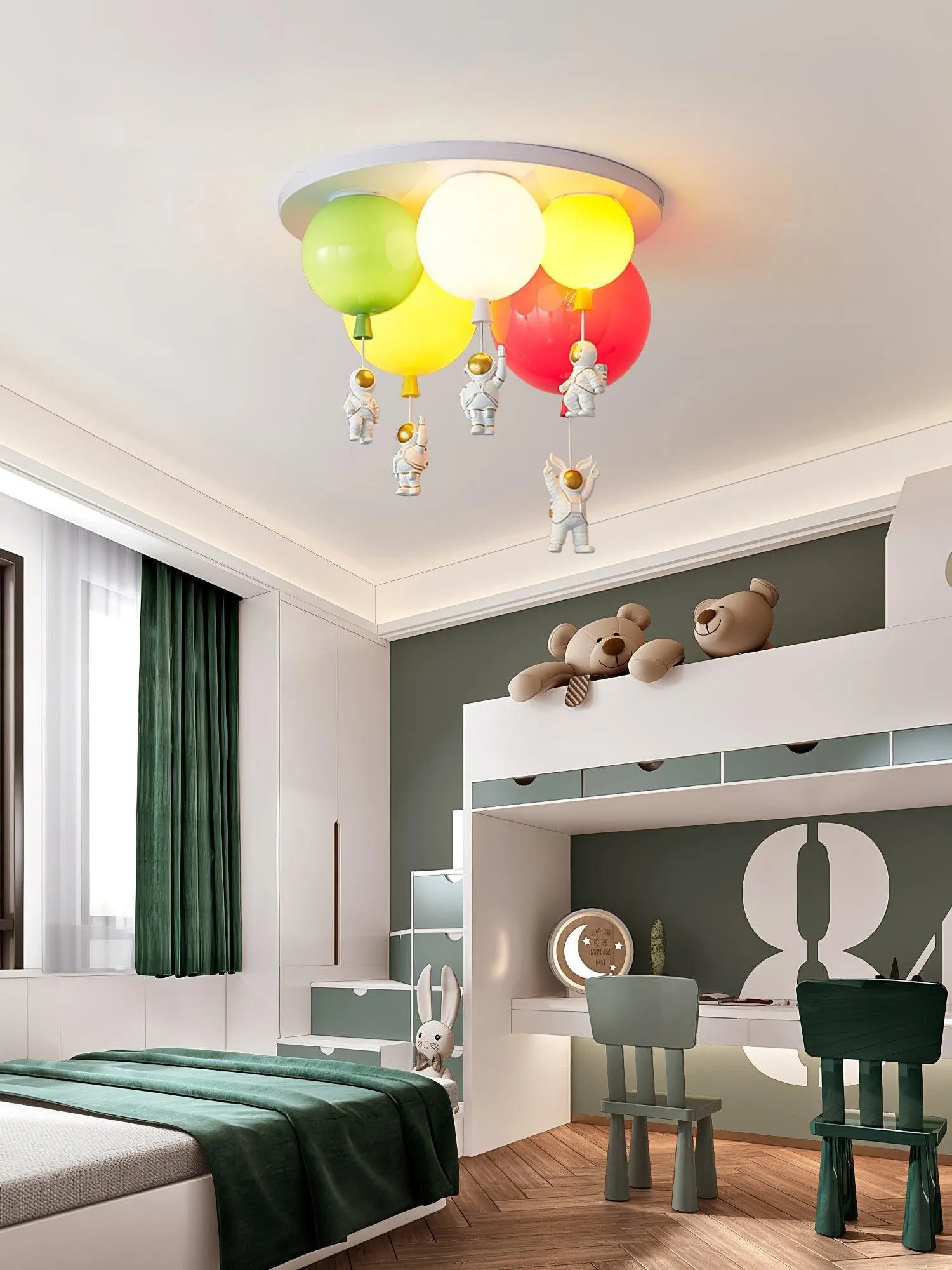 Astronaut Glossy Balloon Ceiling Lamp KL231