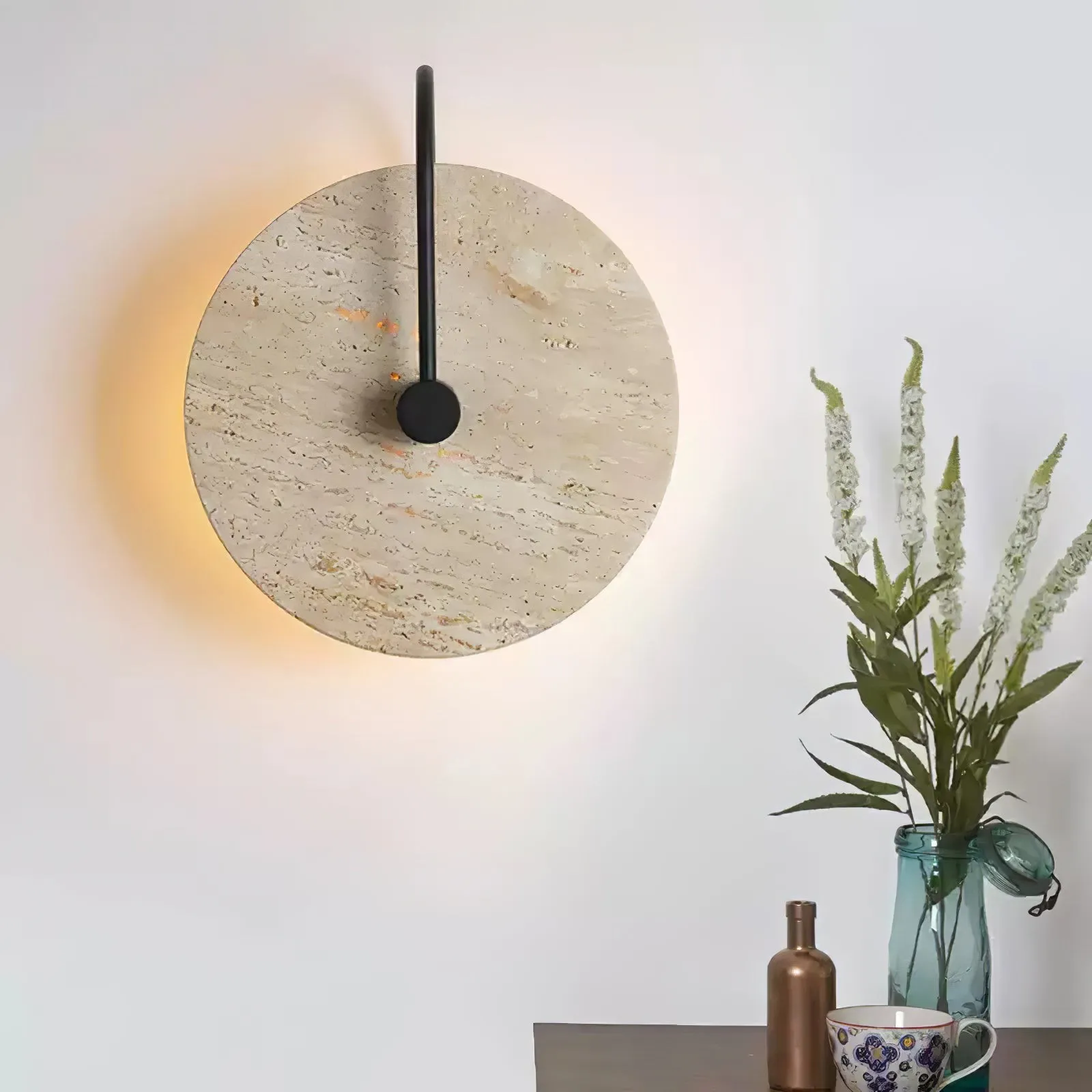 Simple Clock-Shaped Travertine Wall Lamp KL639