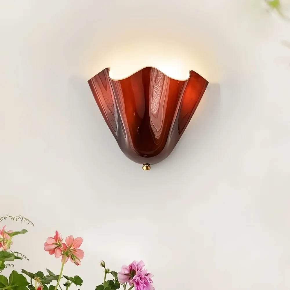 Vera Glass Wall Lamp - Vintage Accent Sconce for Bedroom and Living Space KL881