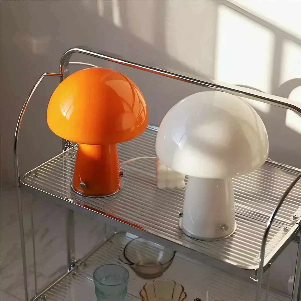 Modern Bauhaus Glass Mushroom Table Lamp KL40