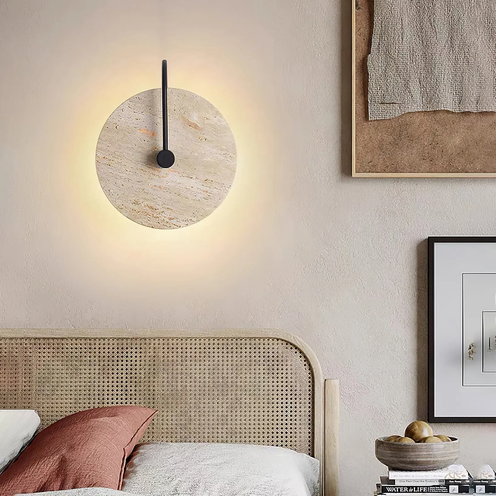 Simple Clock-Shaped Travertine Wall Lamp KL639