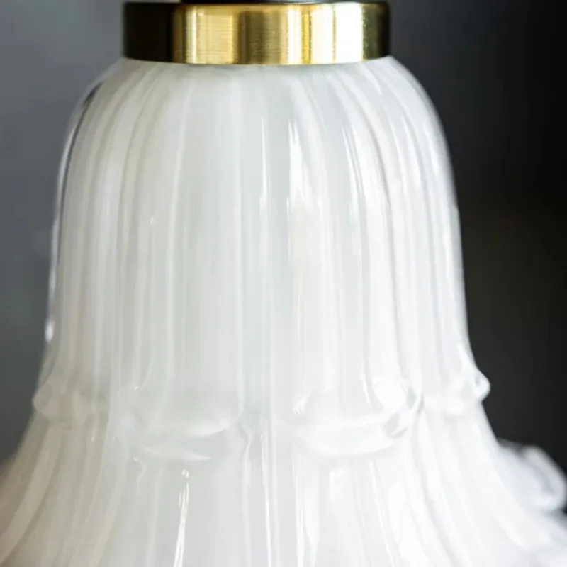 Solmira Classic Glass Pendant Light - Decorative Easy Fit Pendant Lamp for Lounge and Entryway KL2304