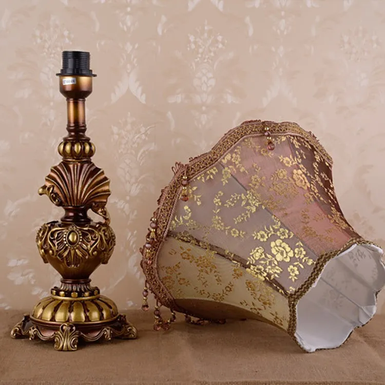 Pastoral Flower Lampshade Carved Table Lamp KL705