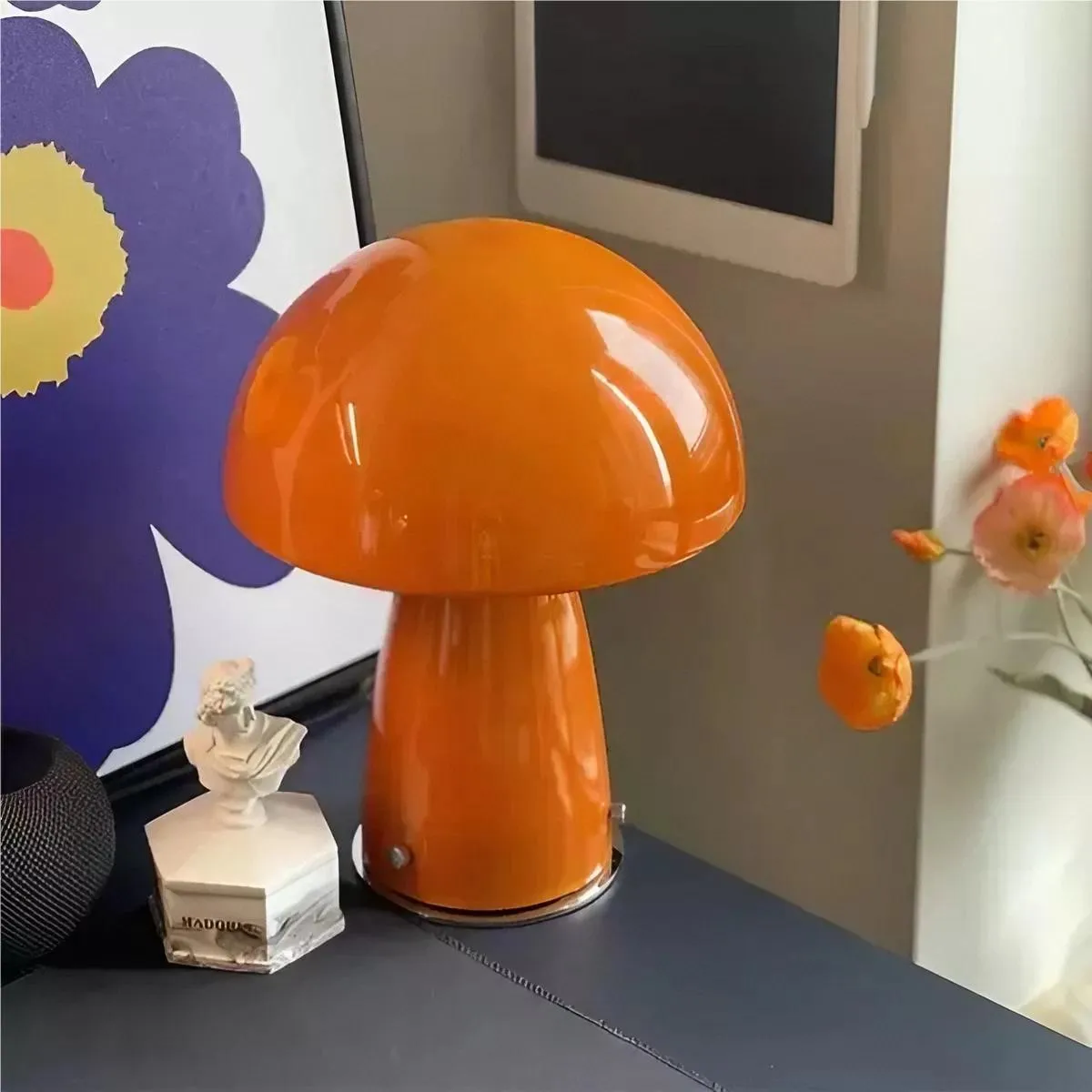 Modern Bauhaus Glass Mushroom Table Lamp KL40