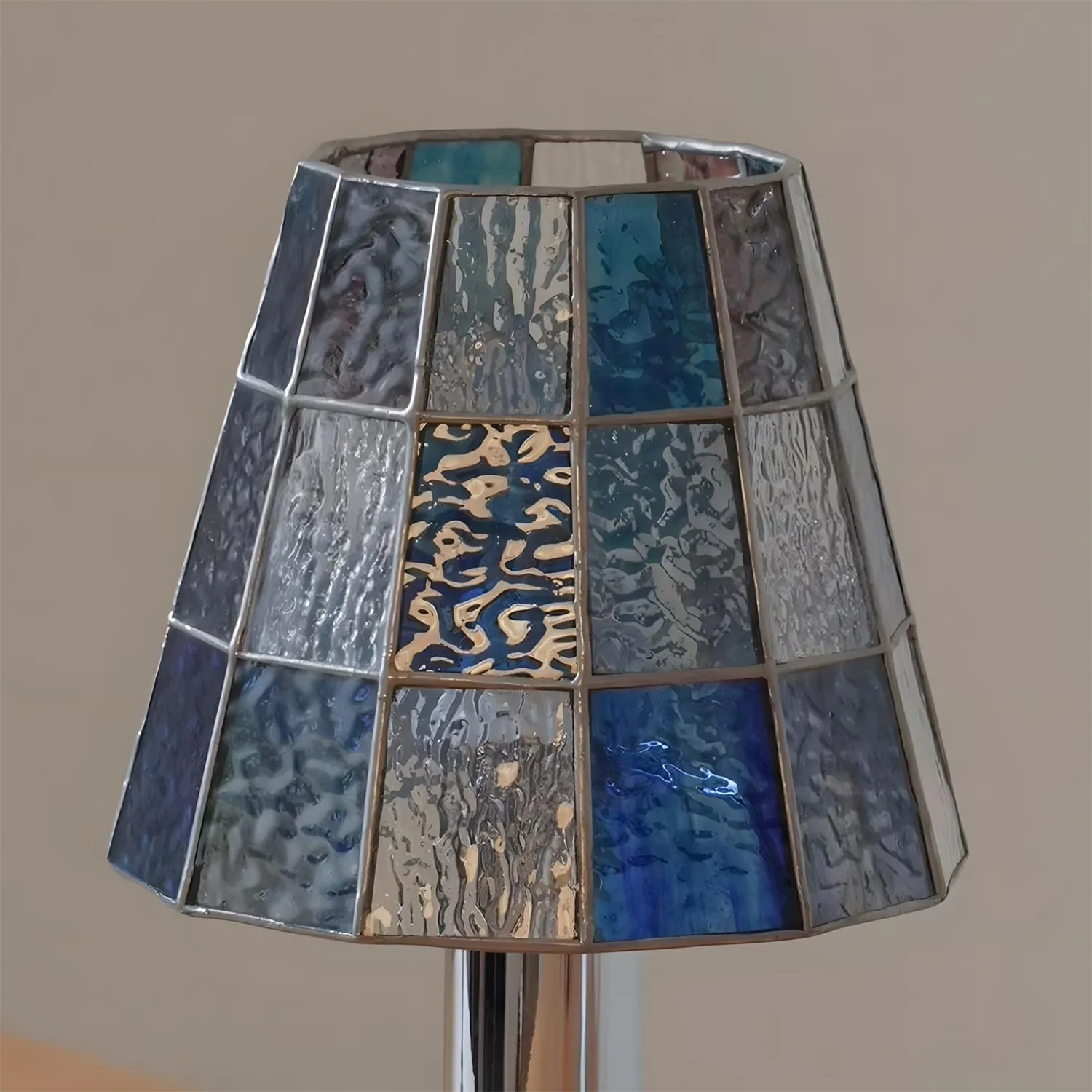 Fun Guy 726 Table Lamp D321