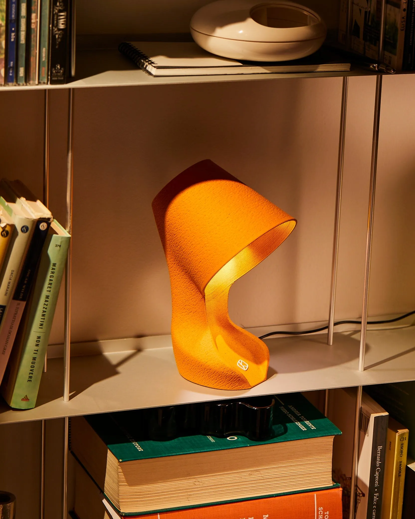 Creative Design Irregularly Multicolor Table Lamp KL851