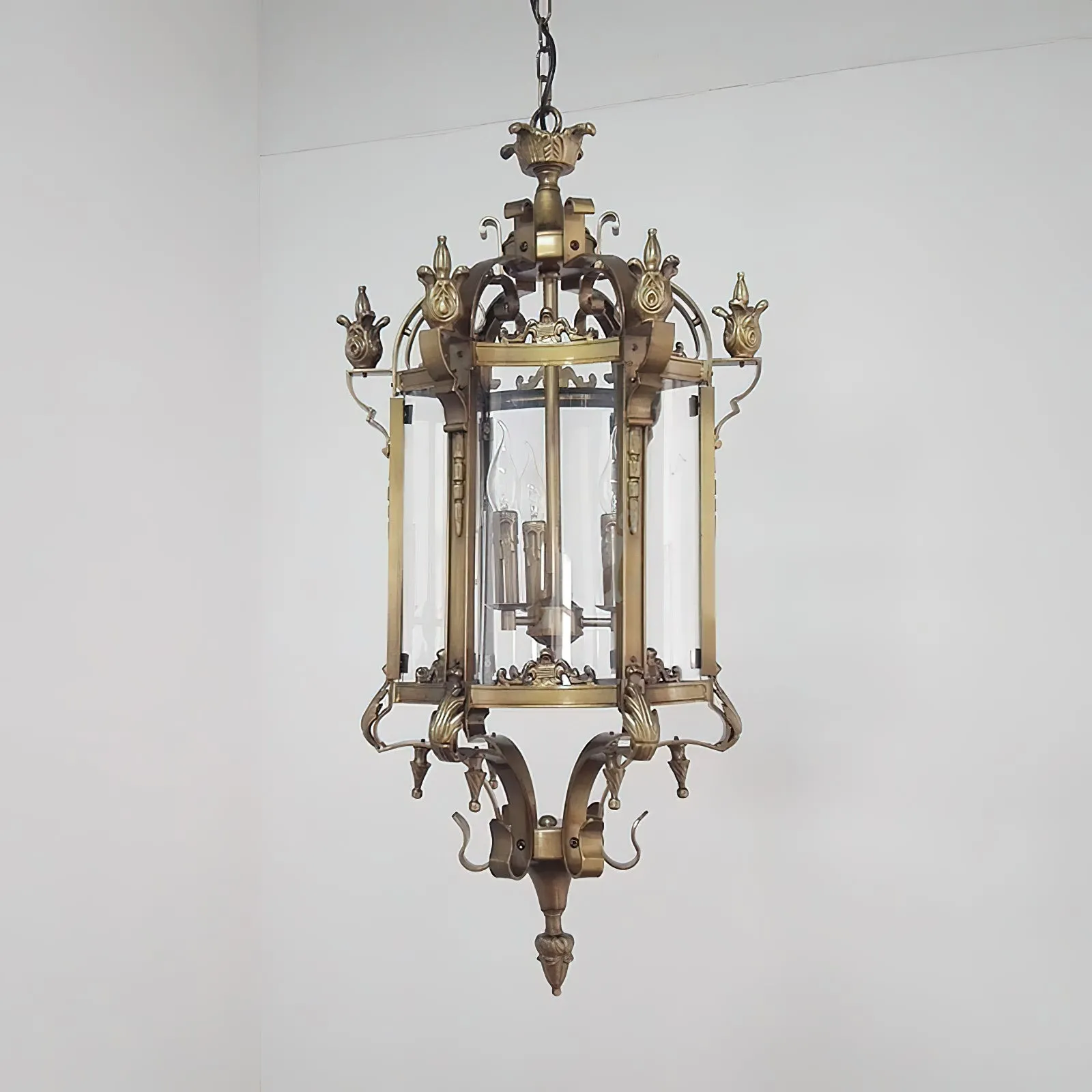 Metropolitan Lantern Chandelier D483