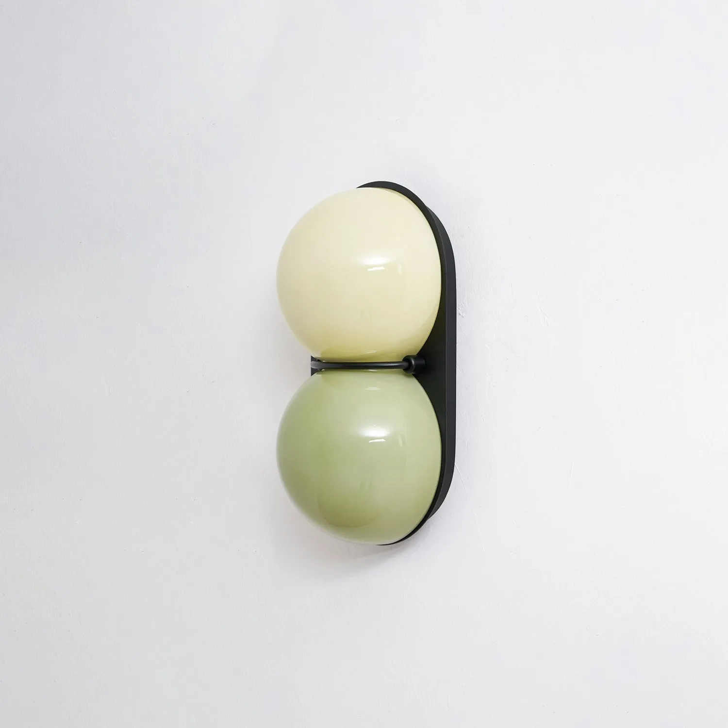 Twinwave Wall Lamp D287