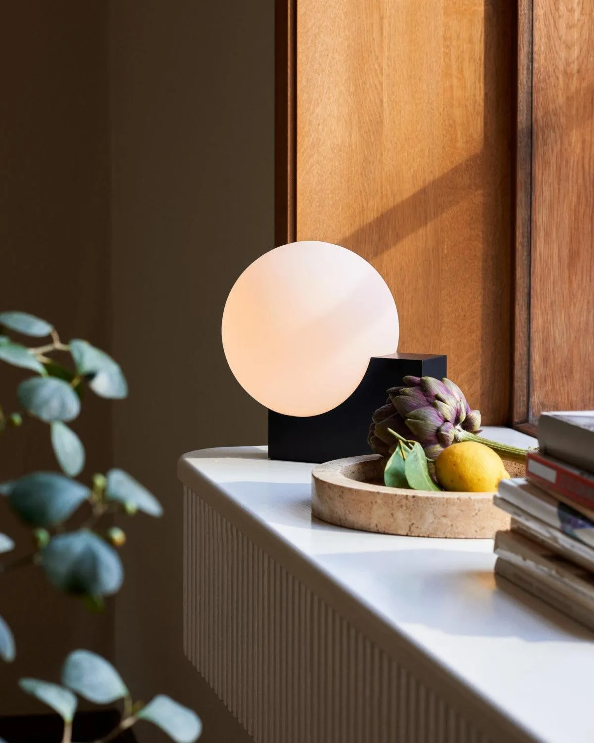 Geometric Lamp Base Glass Globe Table Lamp KL390