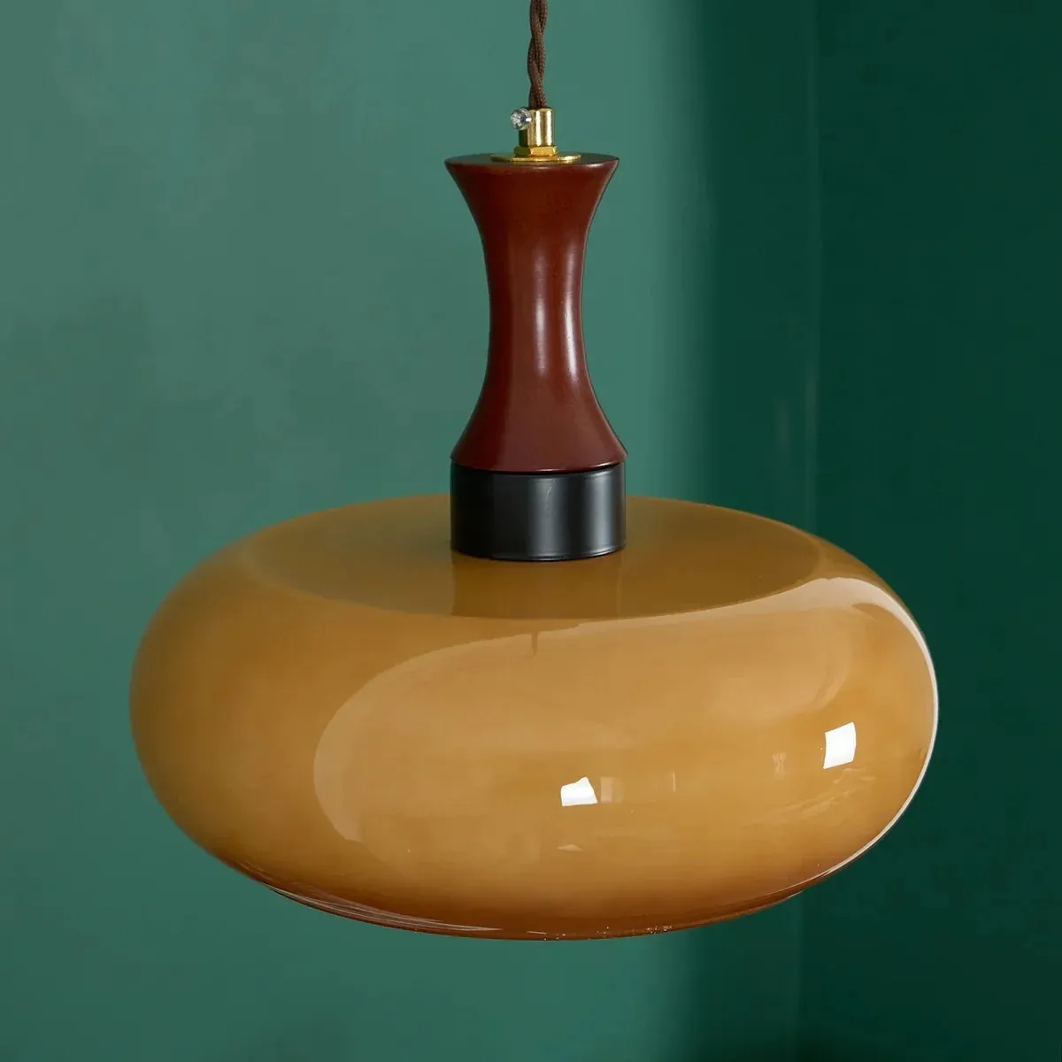 Velora Scandinavian Farmhouse Pendant Light with Glass Shade Modern Plug-In Design KL2315
