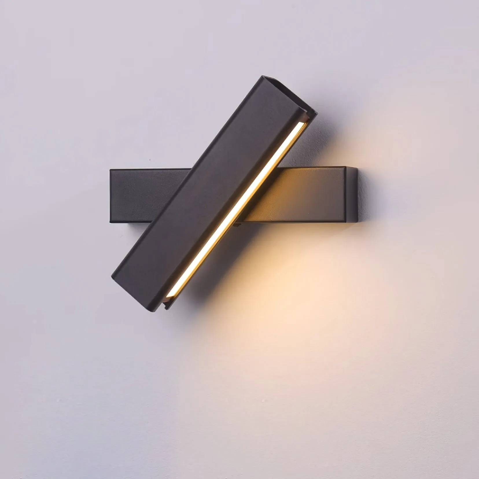 Nordic Art Bedroom Wall Lamp KL528