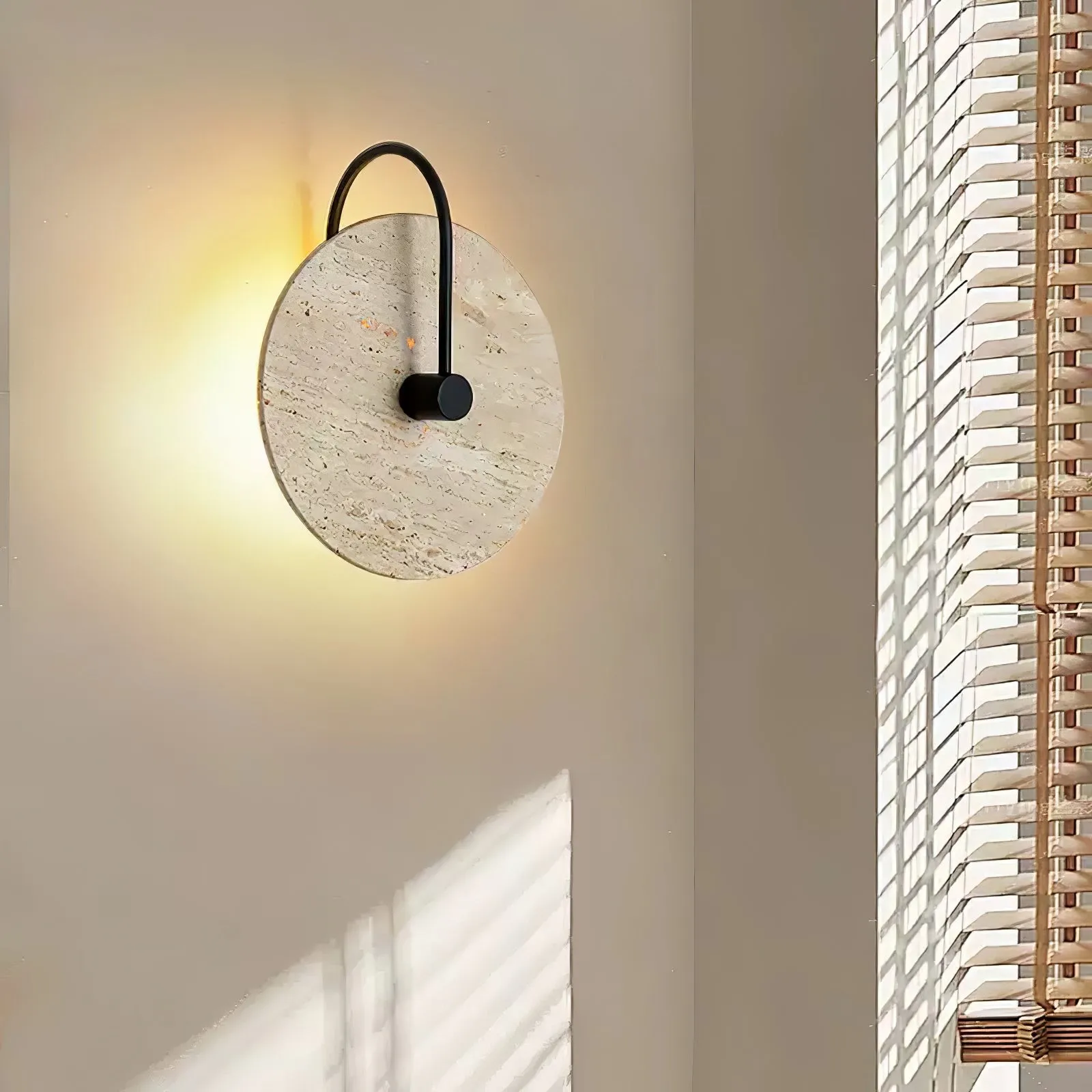 Simple Clock-Shaped Travertine Wall Lamp KL639