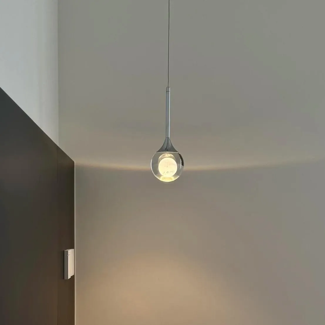 Moon Clear Glass Ball Pendant Light KL773