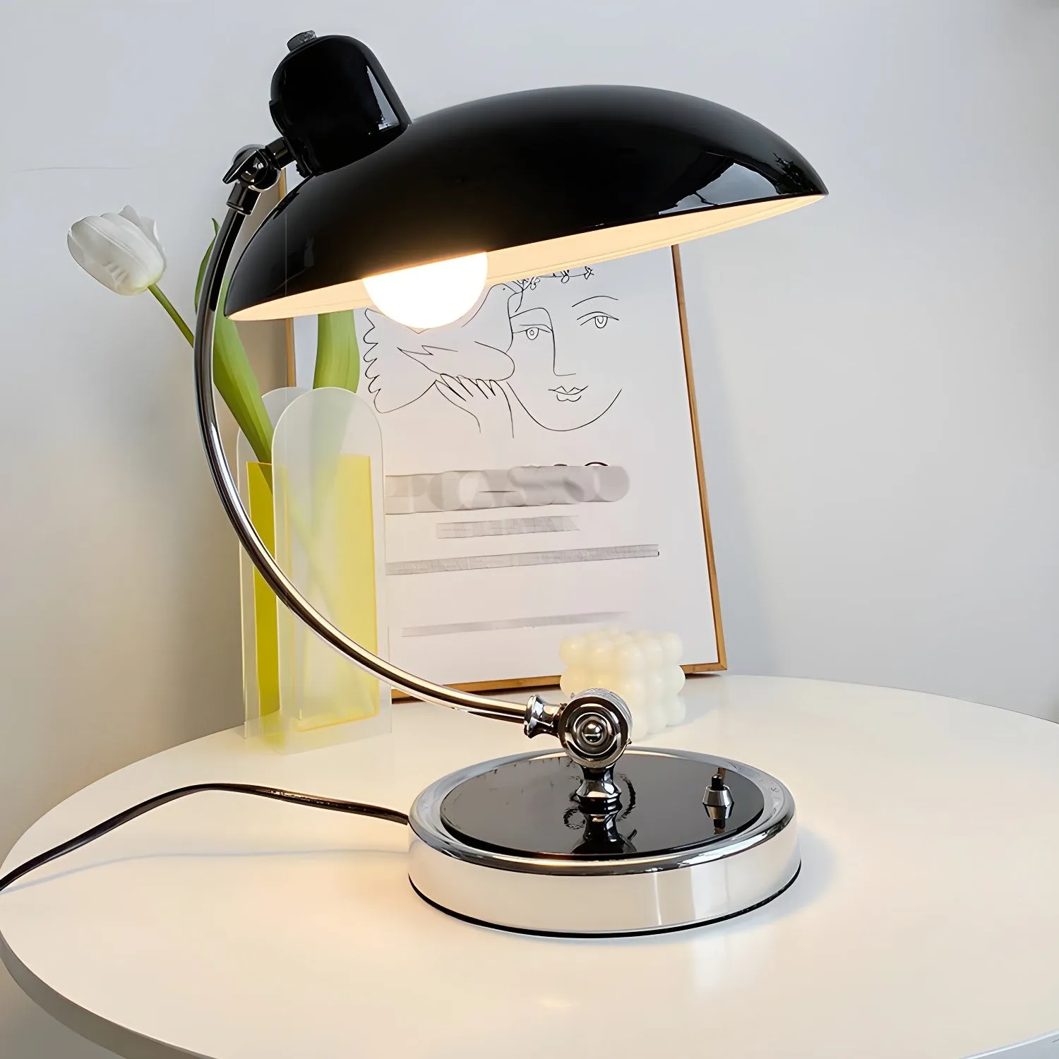 Retro Curve Desk Lamp KL610