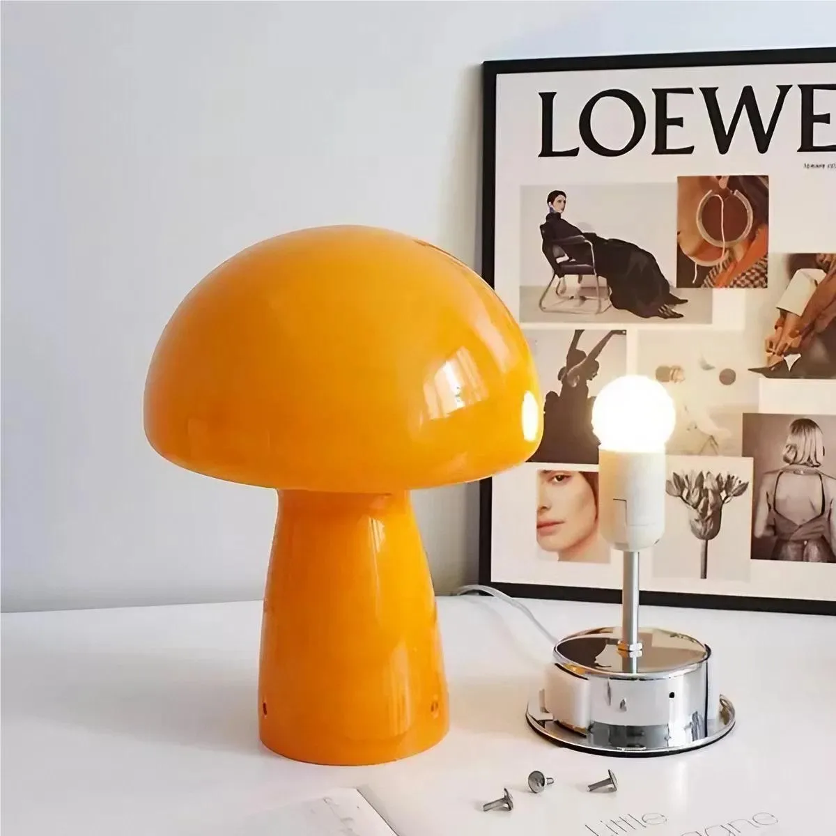 Modern Bauhaus Glass Mushroom Table Lamp KL40