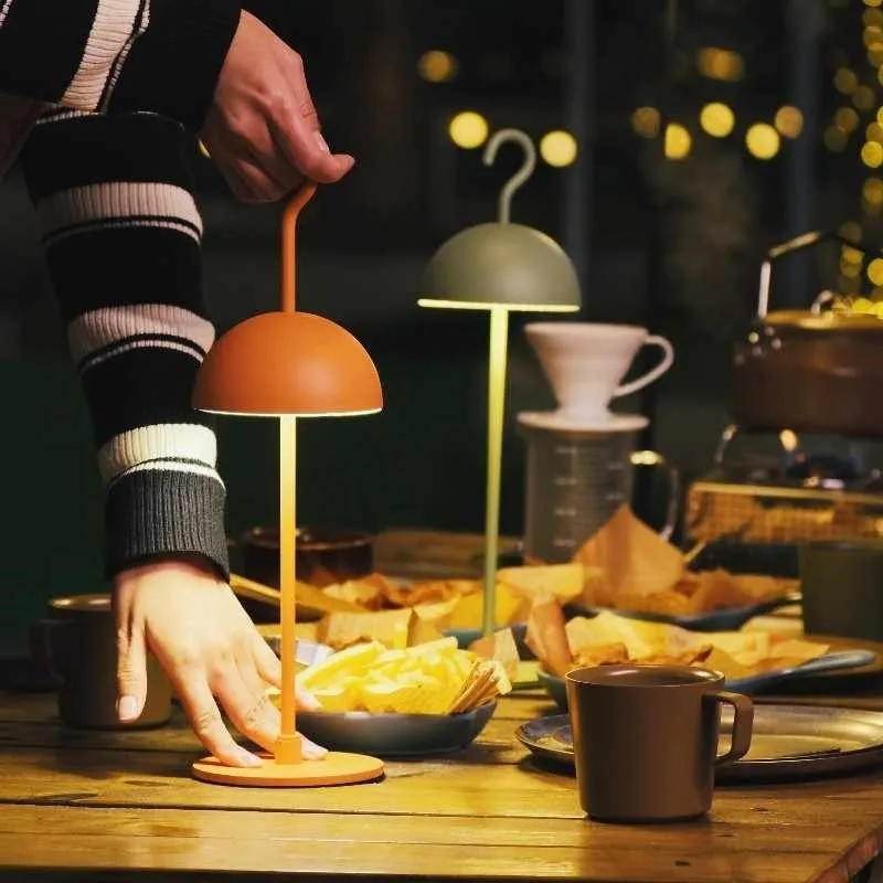 Decorative Portable Hook Led Table Lamp KL771