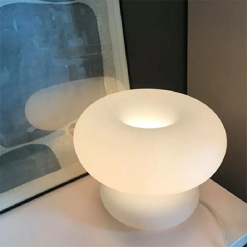 Bauhaus Design White Mushroom Table Lamp KL16