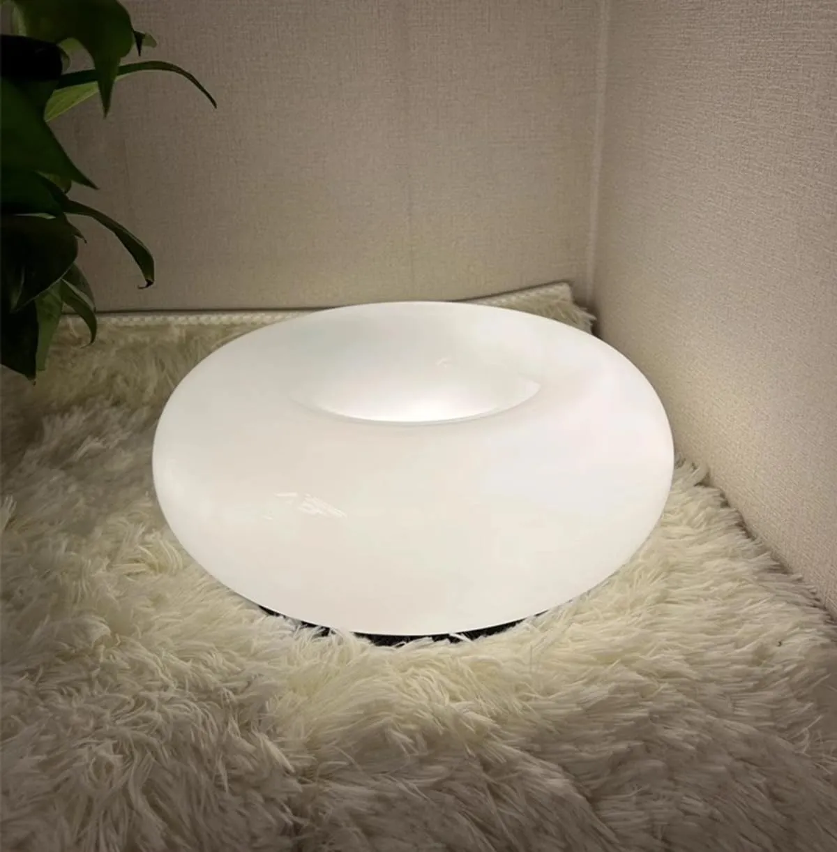 Bauhaus Inspired Round Table Lamp - Donut Glass Wall Light for Home Styling KL25