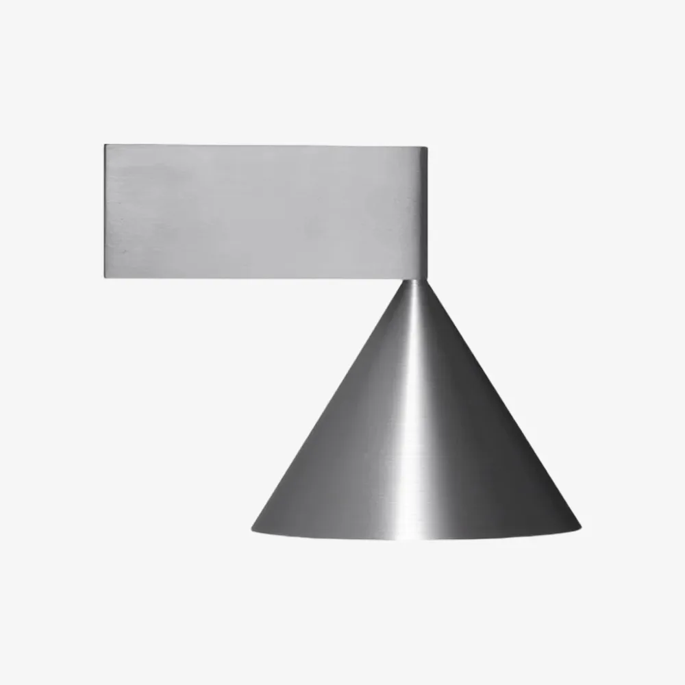 Minimalist Metal Conical Wall Lamp - Modern Cone Sconce for Interior Spaces KL2327