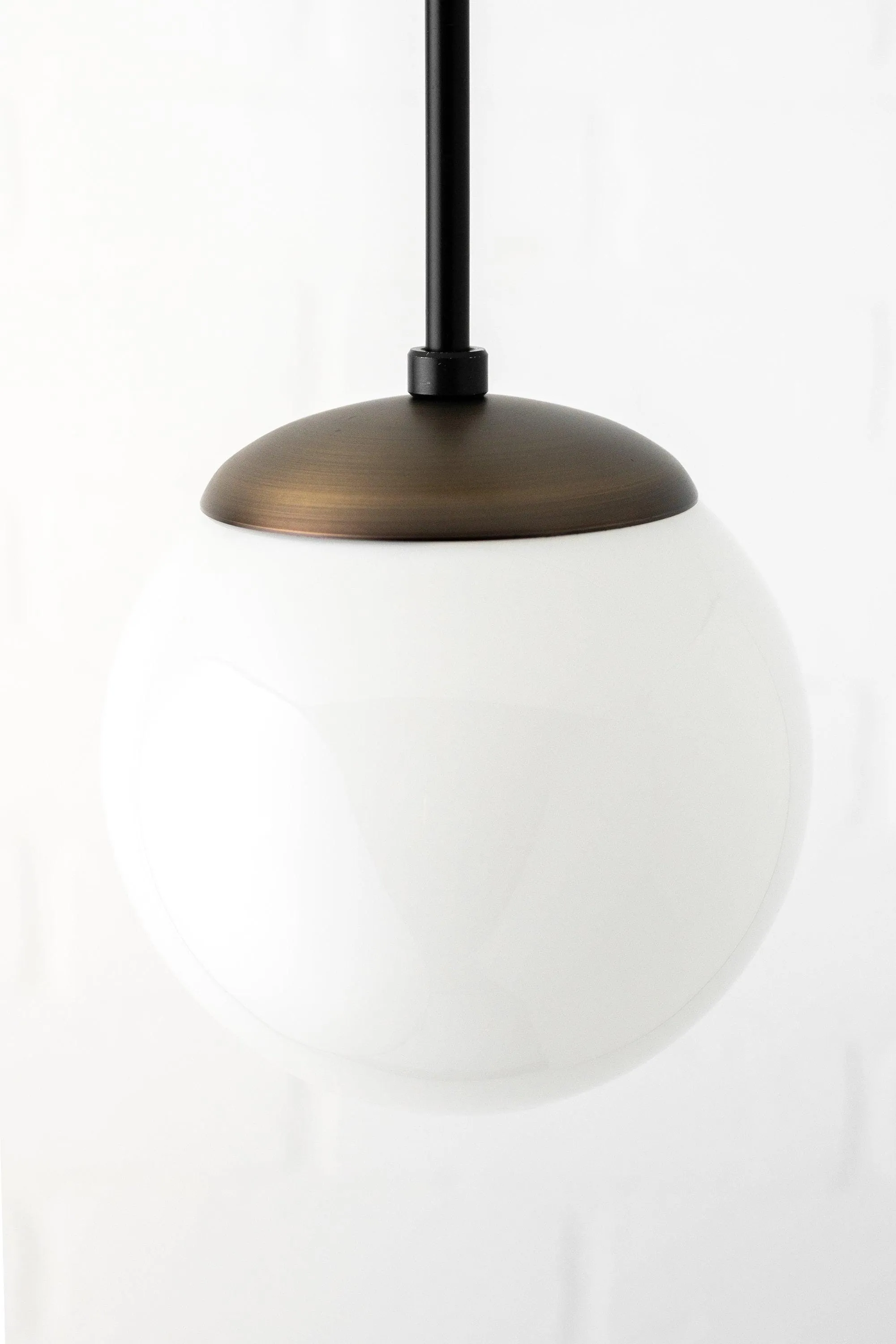 Glorica Glass White Globe Pendant Light - Mid Century Modern Glass Hanging Fixture KL1423