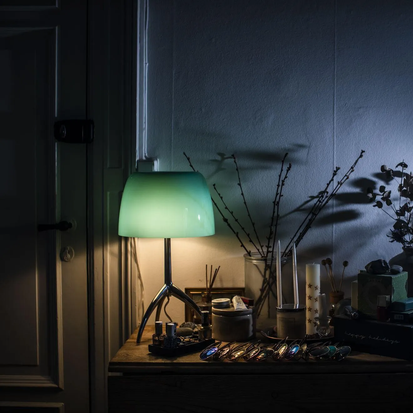 Lumiere Table Lamp