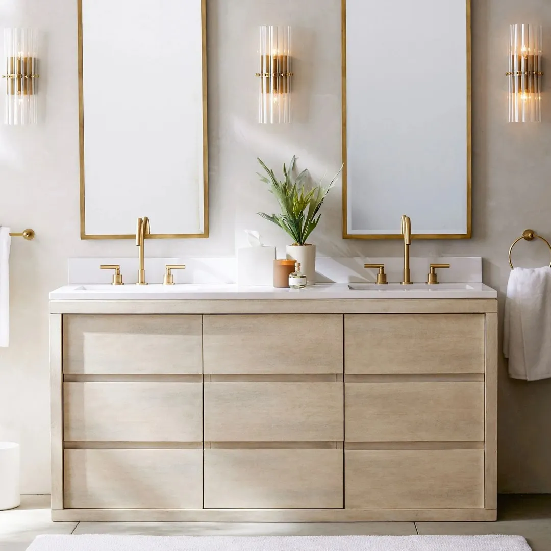 Elegant Gold Fluted Crystal Wall Sconce KL891