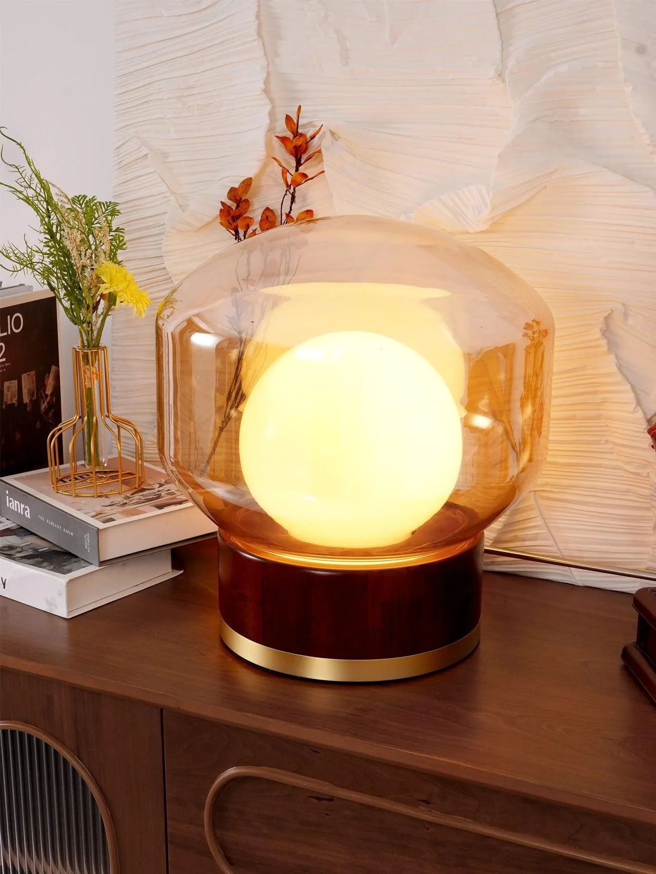 Simple Creative Wood Orb Table Lamp KL615