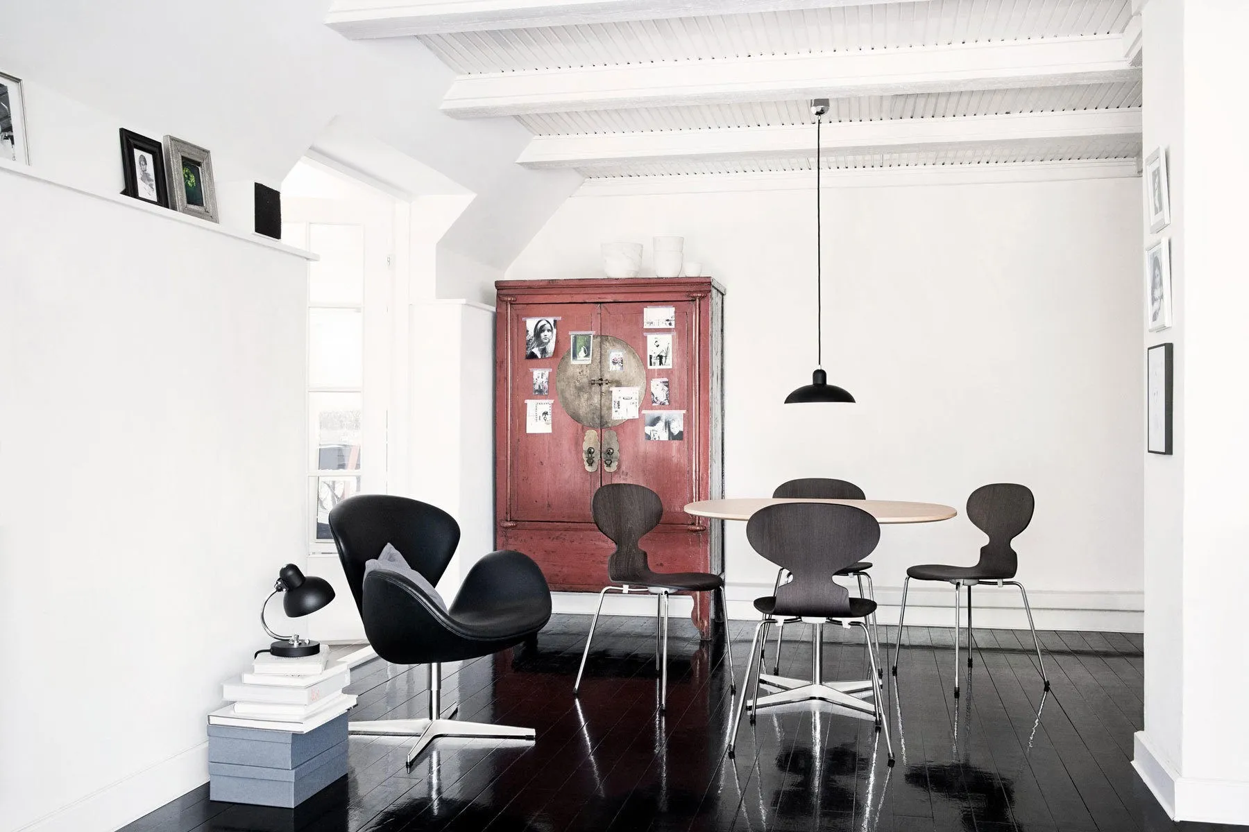 Ideal pendant light